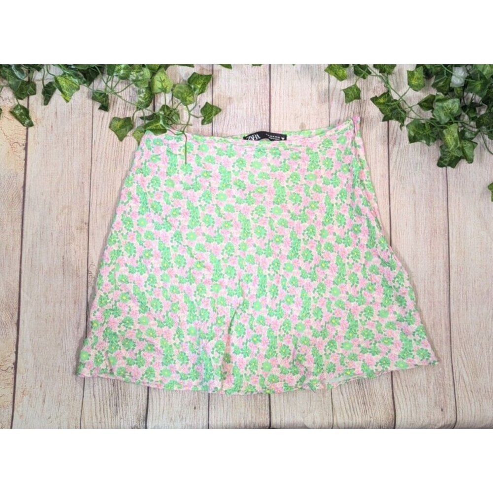Zara Women's Mini A Line Skirt Pink Green Floral Flat Front Zipper Size Small